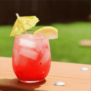 Sake Raspberry Lemonade Cocktail