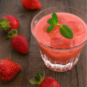 Ichigo Sour Cocktail